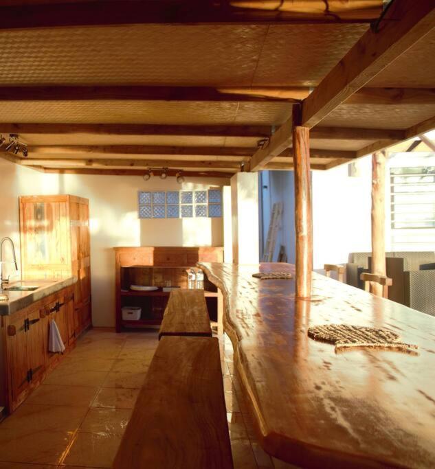 Bungalow Tiarii, Avec Acces Direct A Une Plage Privee Tevaitoa エクステリア 写真
