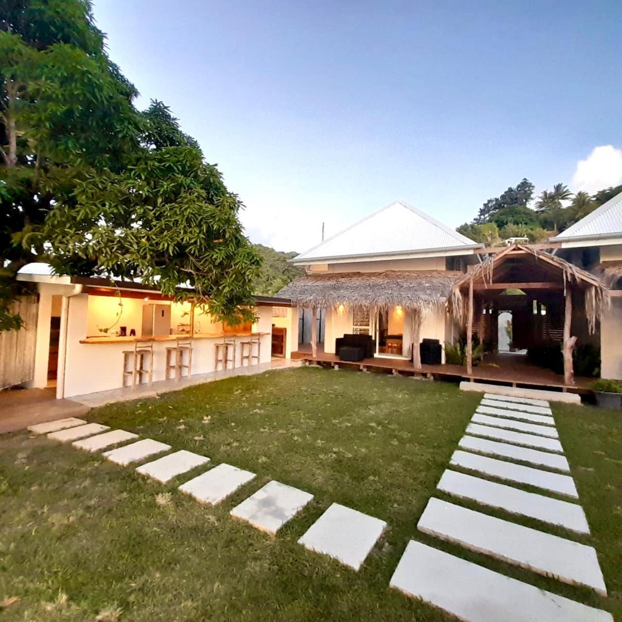 Bungalow Tiarii, Avec Acces Direct A Une Plage Privee Tevaitoa エクステリア 写真